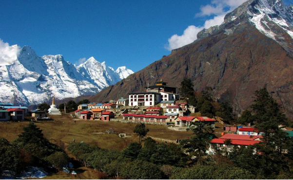 Is the Short EBC Trek Too Hard for Beginners? A Realistic Assessment